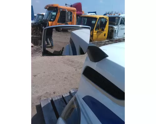 VOLVO VNL 2018-2025 HOOD