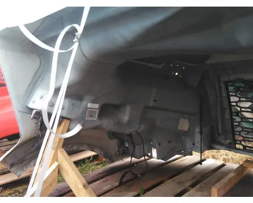 VOLVO VNL 2018-2025 HOOD