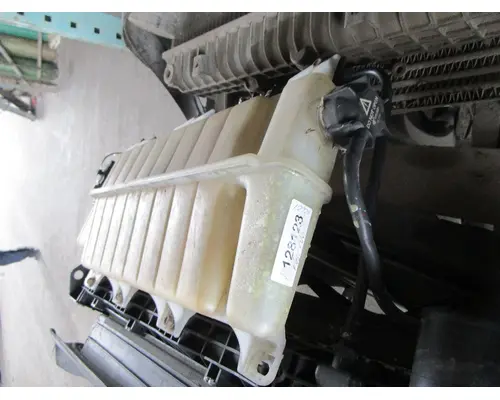 VOLVO VNL_22564837 Radiator Overflow Bottle