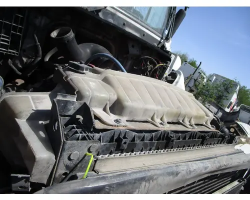 VOLVO VNL_22564837 Radiator Overflow Bottle