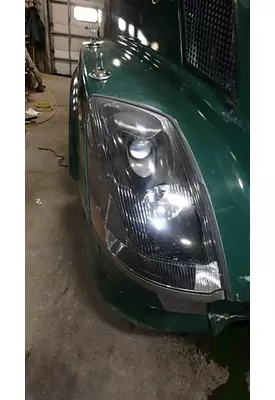 VOLVO VNL 610 Headlamp Assembly