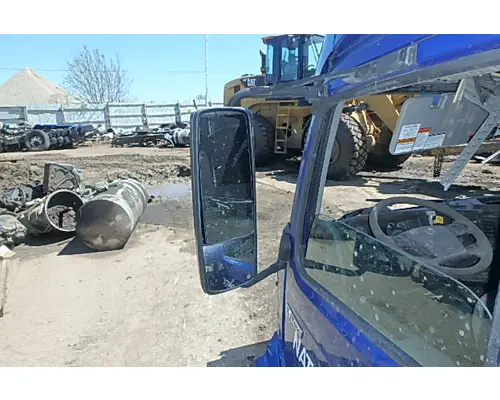 VOLVO VNL 610 Side View Mirror