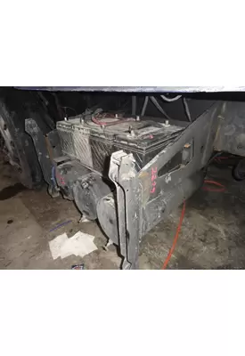 VOLVO VNL 630 Battery Tray