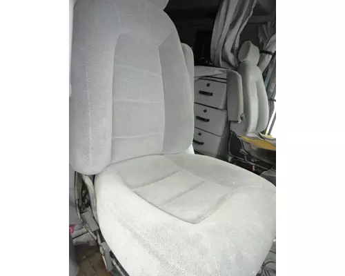 VOLVO VNL 660 Seat, Front