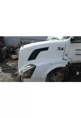 VOLVO VNL 670 Hood