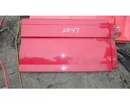 VOLVO VNL 780 Side Fairing