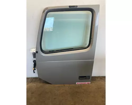 VOLVO VNL Gen 1 Door Assembly, Front
