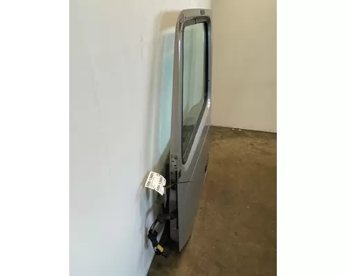 VOLVO VNL Gen 1 Door Assembly, Front