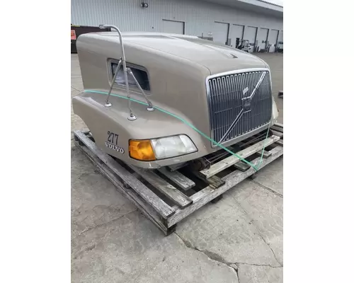 VOLVO VNL Gen 1 Hood