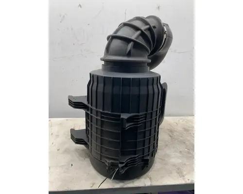 VOLVO VNL Gen 2 Air Cleaner