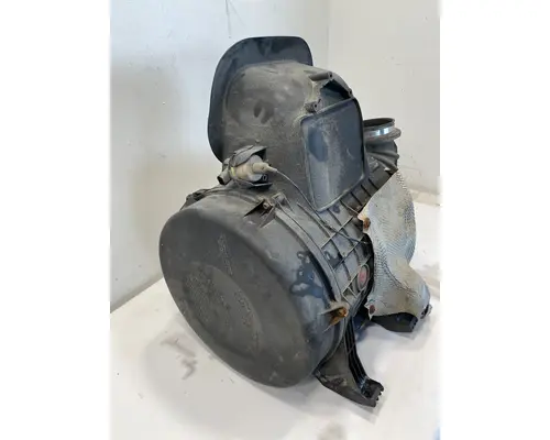 VOLVO VNL Gen 2 Air Cleaner