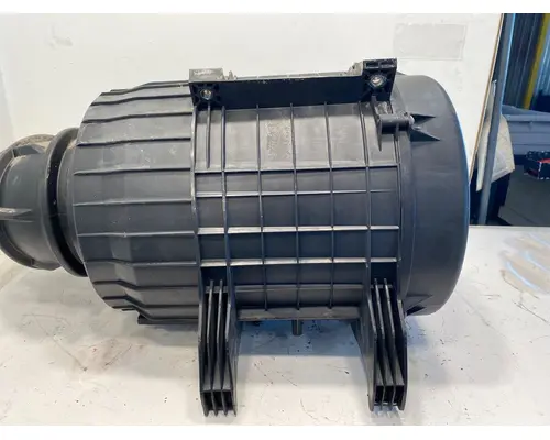 VOLVO VNL Gen 2 Air Cleaner