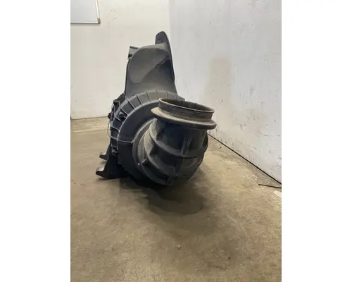 VOLVO VNL Gen 2 Air Cleaner