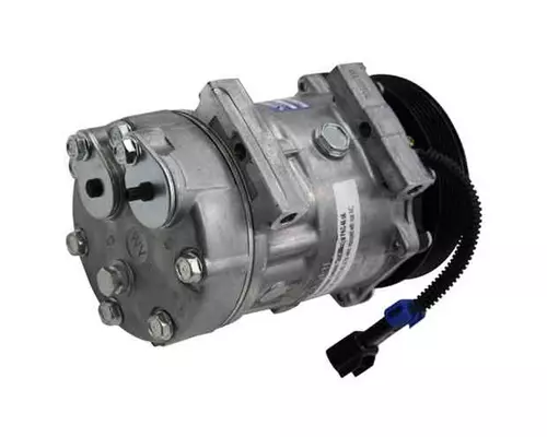 VOLVO VNL Gen 2 Air Conditioner Condenser