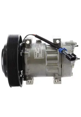 VOLVO VNL Gen 2 Air Conditioner Condenser