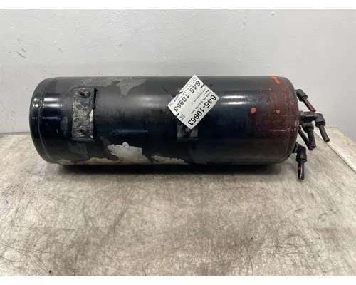 VOLVO VNL Gen 2 Air Tank