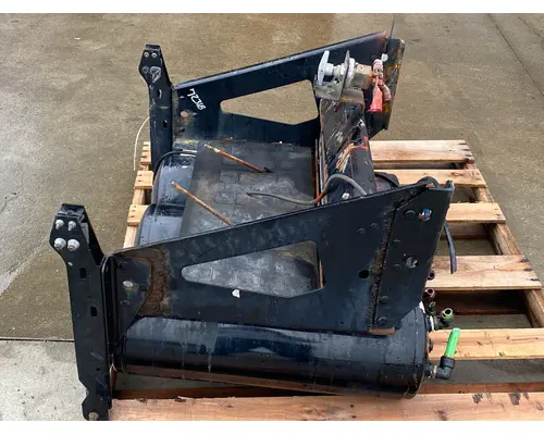 VOLVO VNL Gen 2 Battery Box