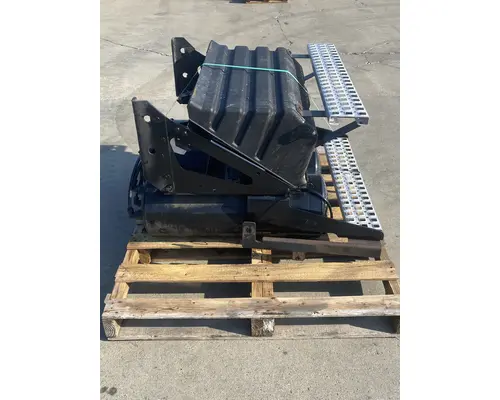 VOLVO VNL Gen 2 Battery Box