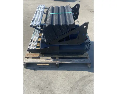 VOLVO VNL Gen 2 Battery Box