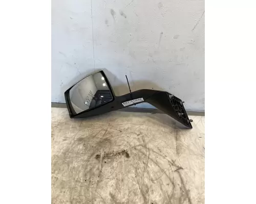 VOLVO VNL Gen 2 Body Parts, Misc.