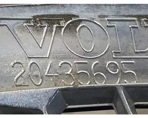 VOLVO VNL Gen 2 Body Parts, Misc.