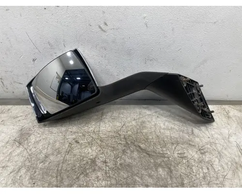 VOLVO VNL Gen 2 Body Parts, Misc.