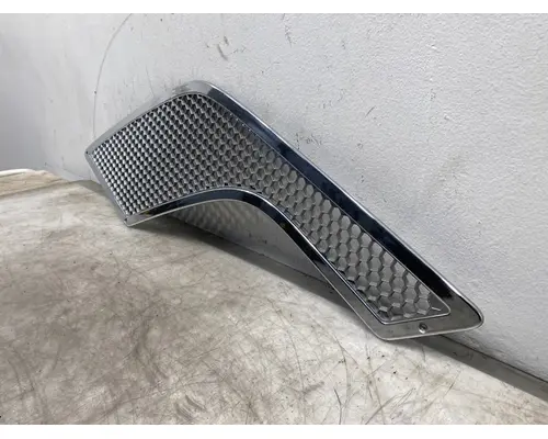 VOLVO VNL Gen 2 Body Parts, Misc.