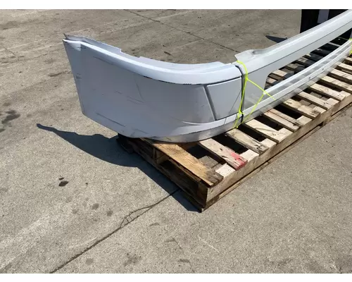 VOLVO VNL Gen 2 Bumper Assembly, Front