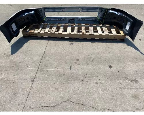 VOLVO VNL Gen 2 Bumper Assembly, Front