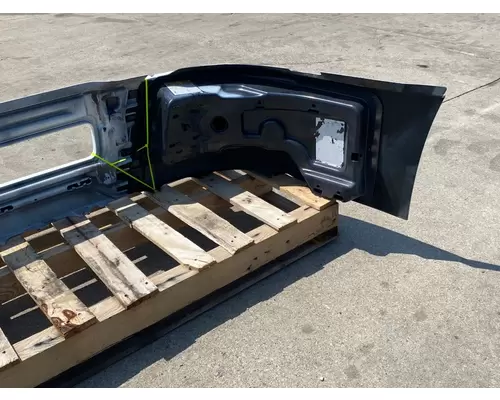 VOLVO VNL Gen 2 Bumper Assembly, Front