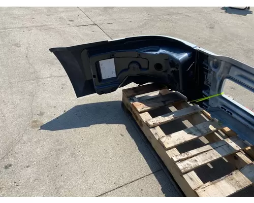 VOLVO VNL Gen 2 Bumper Assembly, Front