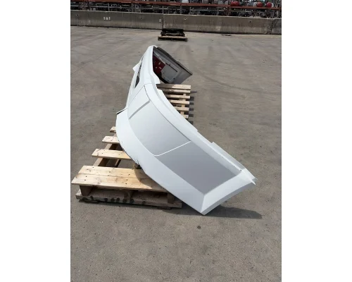 VOLVO VNL Gen 2 Bumper Assembly, Front