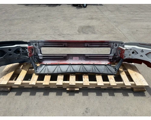 VOLVO VNL Gen 2 Bumper Assembly, Front