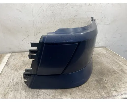 VOLVO VNL Gen 2 Bumper End Cap