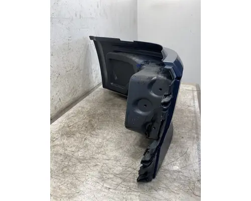 VOLVO VNL Gen 2 Bumper End Cap