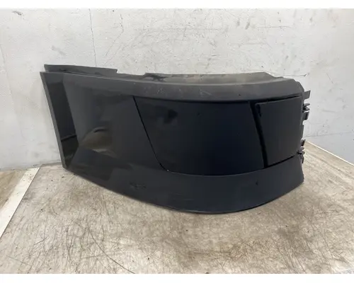 VOLVO VNL Gen 2 Bumper End Cap