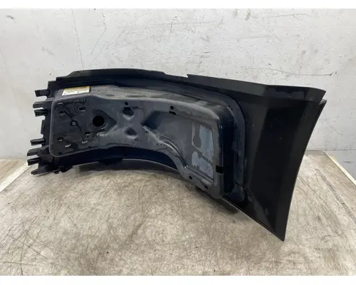 VOLVO VNL Gen 2 Bumper End Cap