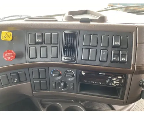 VOLVO VNL Gen 2 Cab
