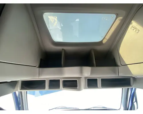 VOLVO VNL Gen 2 Cab