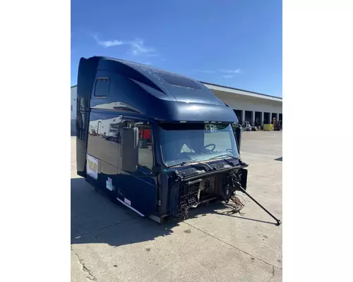 VOLVO VNL Gen 2 Cab