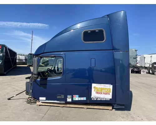 VOLVO VNL Gen 2 Cab