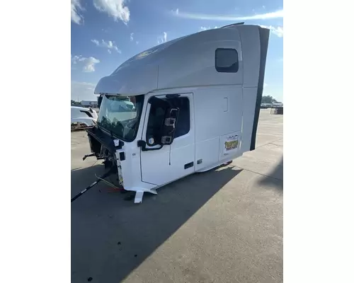 VOLVO VNL Gen 2 Cab
