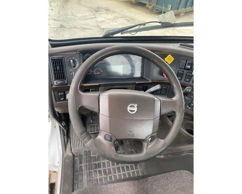 VOLVO VNL Gen 2 Cab