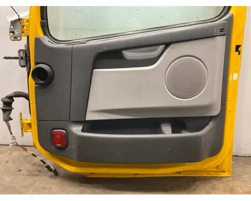 VOLVO VNL Gen 2 Door Assembly, Front