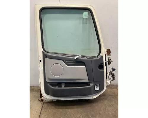 VOLVO VNL Gen 2 Door Assembly, Front