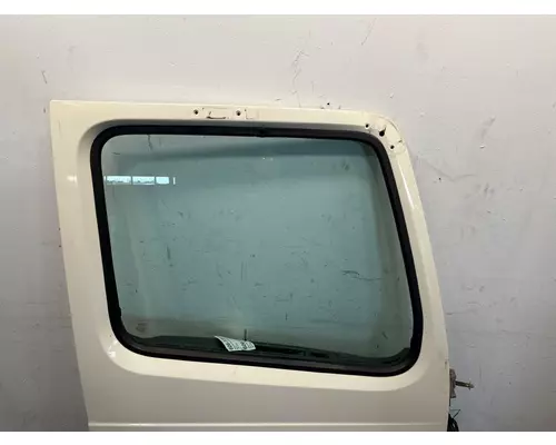 VOLVO VNL Gen 2 Door Assembly, Front