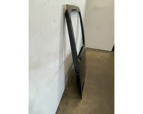 VOLVO VNL Gen 2 Door Assembly, Front