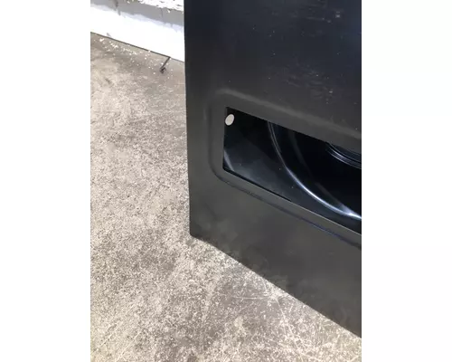 VOLVO VNL Gen 2 Door Assembly, Front
