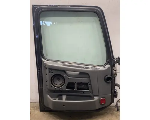 VOLVO VNL Gen 2 Door Assembly, Front