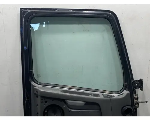 VOLVO VNL Gen 2 Door Assembly, Front